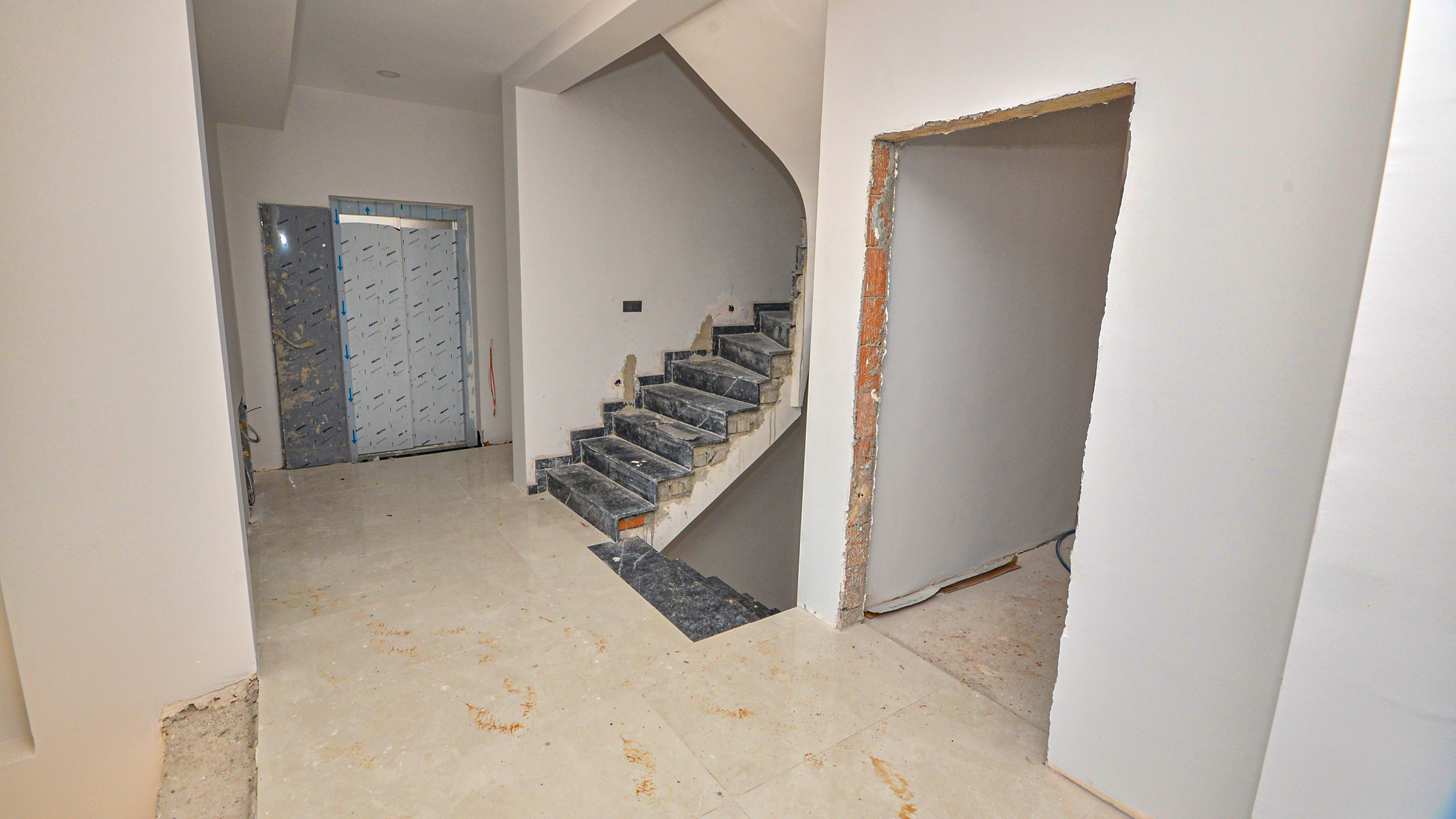 ANTALYA/ DÖŞEMEALTI VALİ KONAKLARI Y BLOK